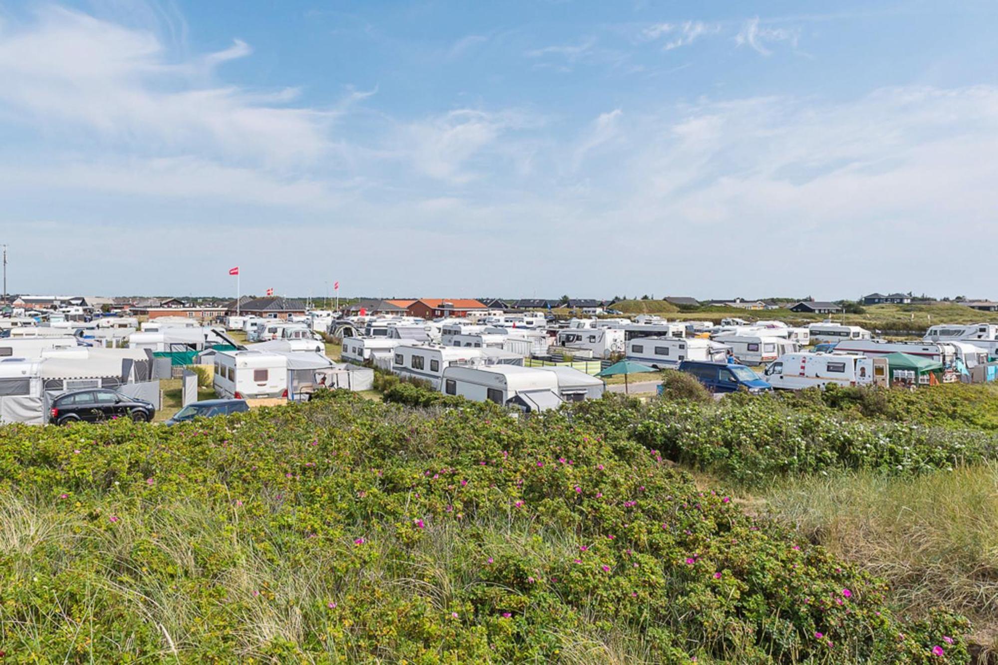 First Camp Lakolk Strand Camping Buitenkant foto